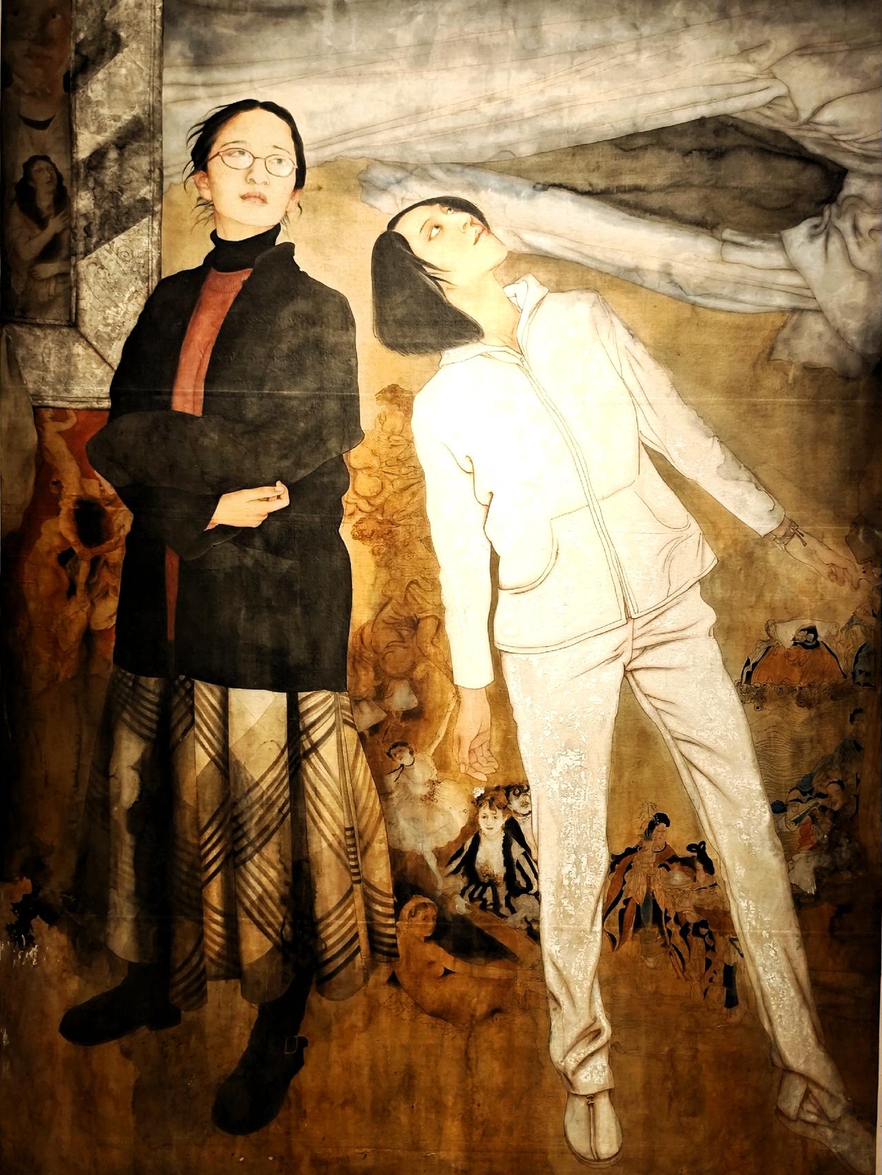 在中国美术馆，遇见一幅画家王颖生的工笔重彩作品《踱步之二》，这幅作品曾获得第十届