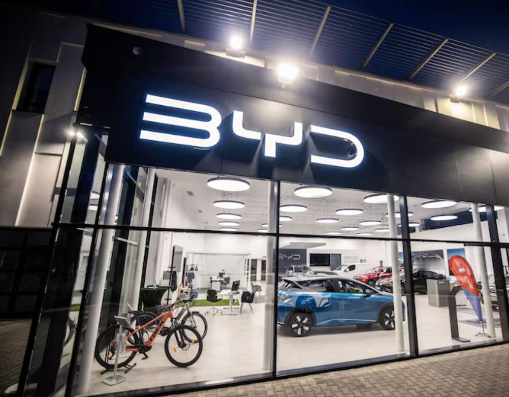 中国车卖爆欧洲拉美，却在越南前十都进不去？真相扎心了！
最近看到越南10月汽车销