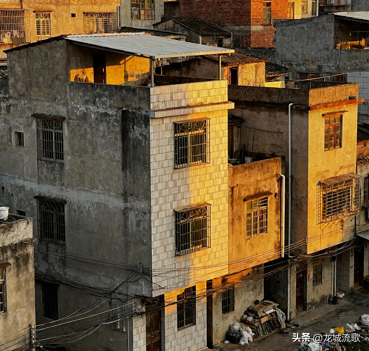 中介这样操作，我也是服了！
这段时间隔三差五接到中介电话，都是问“房子卖了没？”