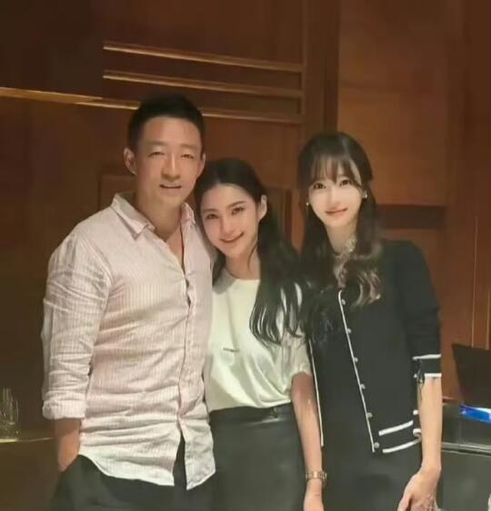 马筱梅没有骗人，她的元宝嘴就是天生的，网友：比叶珂好看二百倍 ​[偷笑...