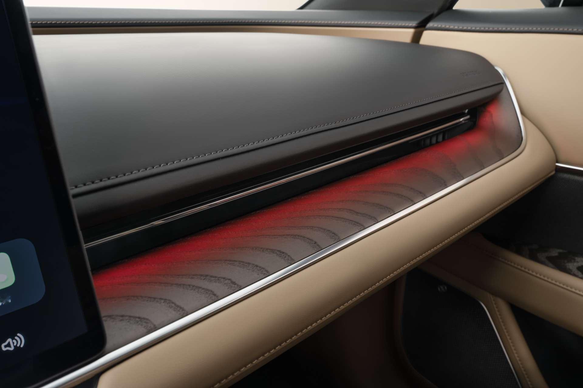 2026首测丰田豪华旗舰铂智7丰田铂智7的静态解禁了，实用细节满满的丰田式豪华，