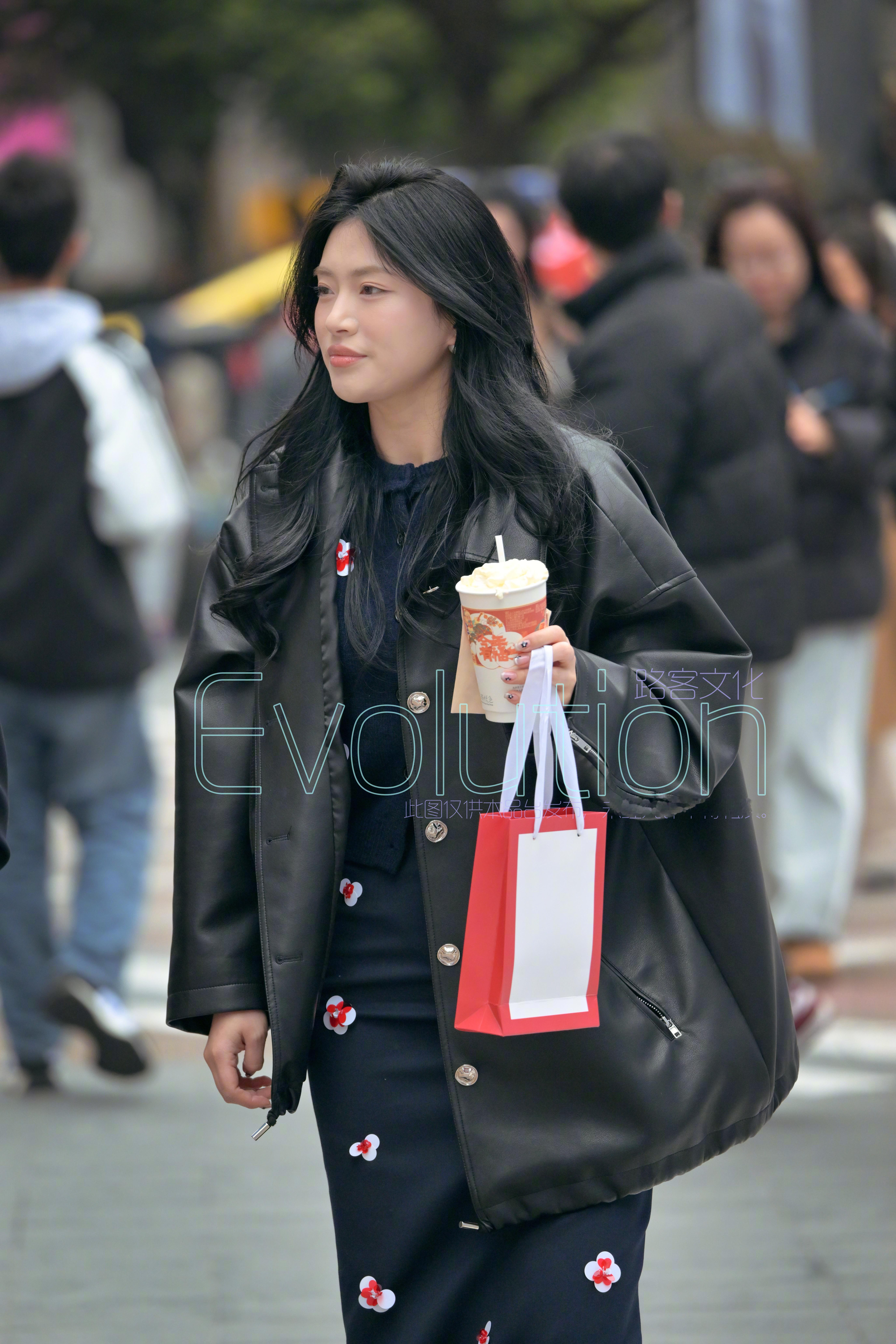 路客文化2025.4月重庆街拍回顾特辑 ​​​