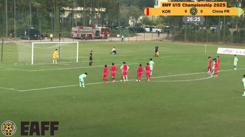 点球破门！U15国足1比0领先韩国同龄。
U15东亚杯第二轮比赛踢到第27分钟时