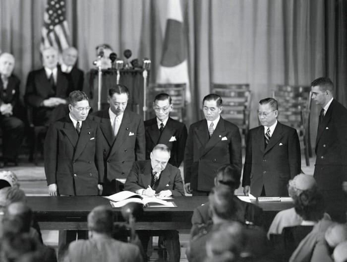 日本学者声称，中国自己掉入到了“陷阱”之中！12月3日，一名日本学者声称，中国刚