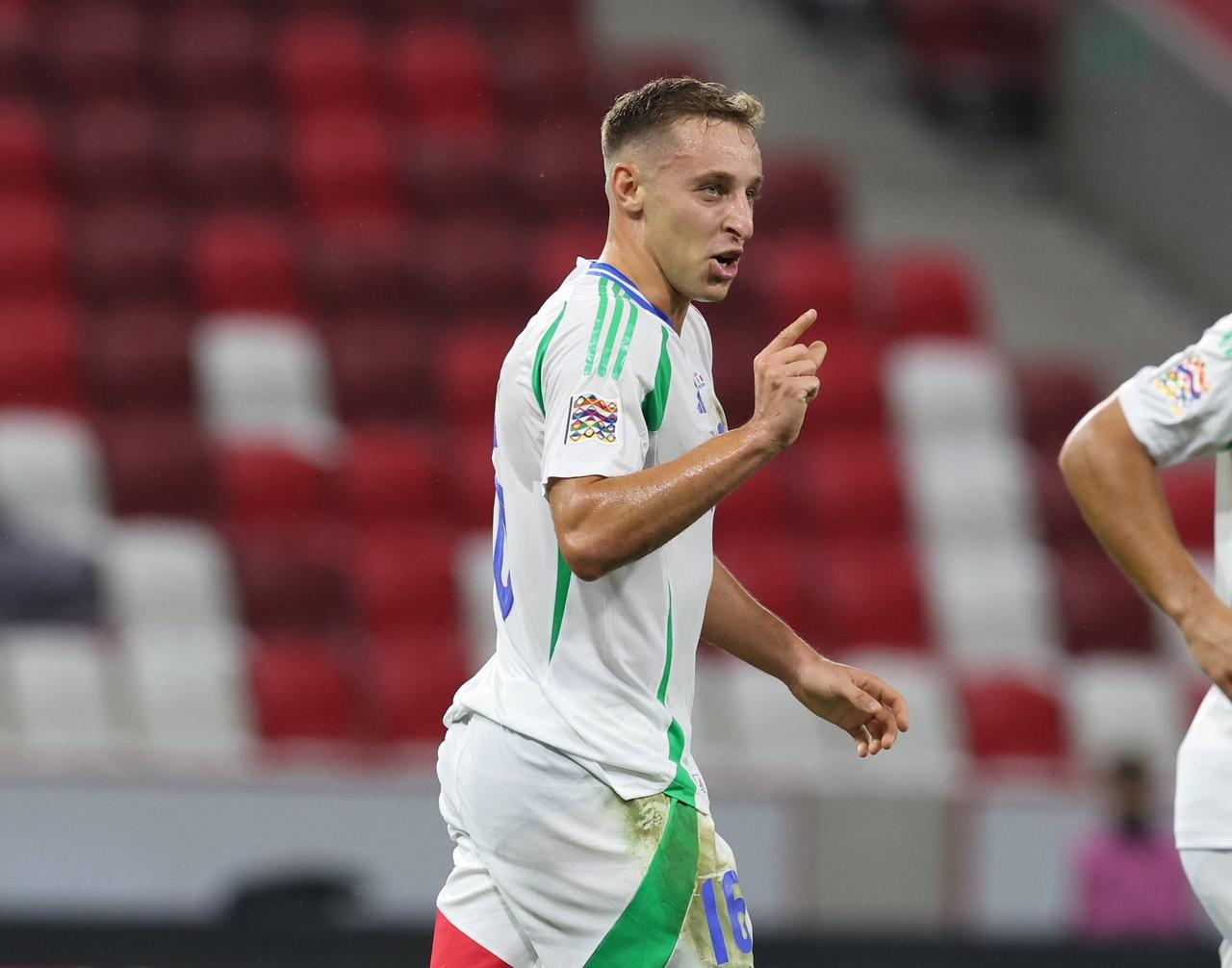 弗拉泰西是斯帕莱蒂非常看好的球员，但尤文图斯尚未就一月份的球员交换交易与国际米兰