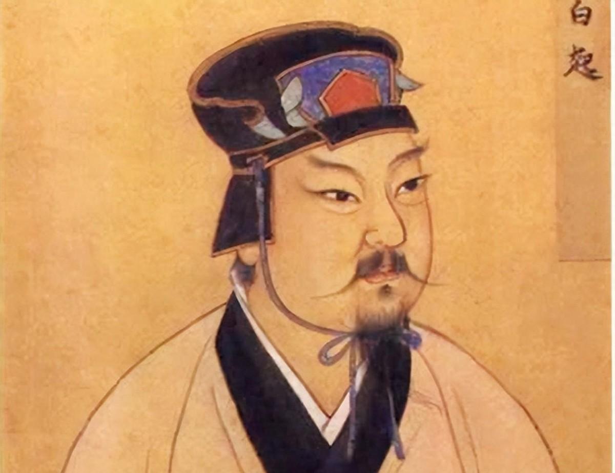 白起为什么不让战士们吃羊肉？士兵不解其意，白起让他走五十步后明白了
公元前262