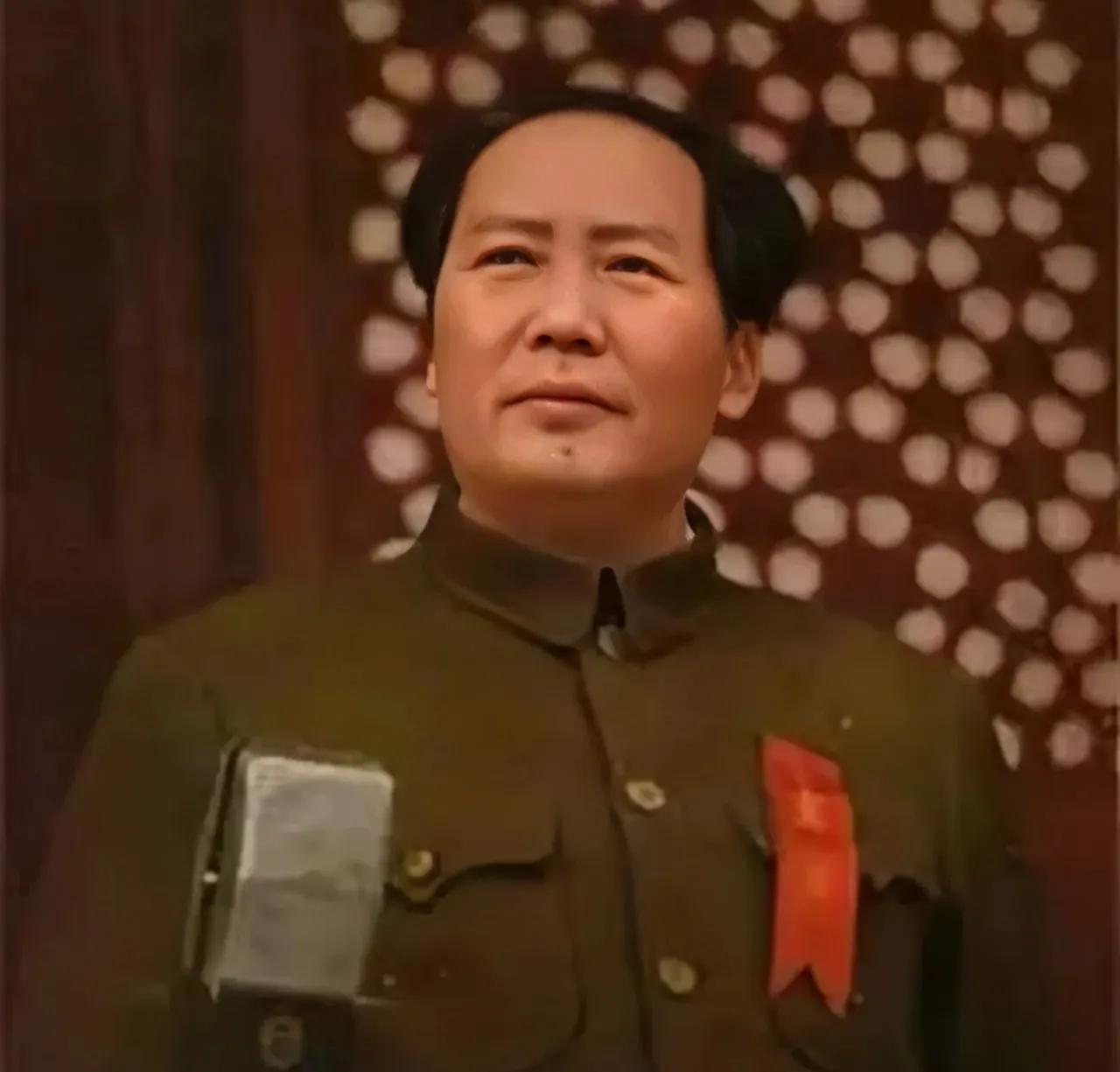 遵义会议前，他八年间四上四下历经磨难，尤最后一次，靠边站了两年三个月！

192