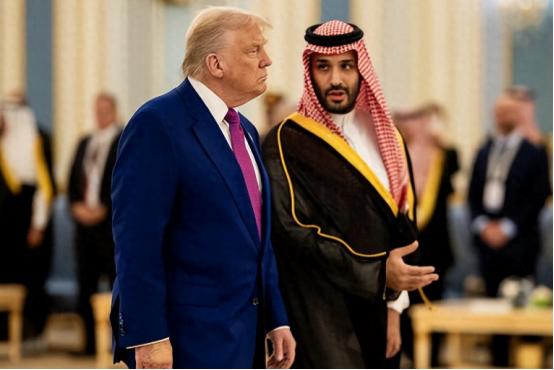 沙特王储被曝游说特朗普继续打击伊朗，推翻其强硬政府
 
《纽约时报》3 月 24