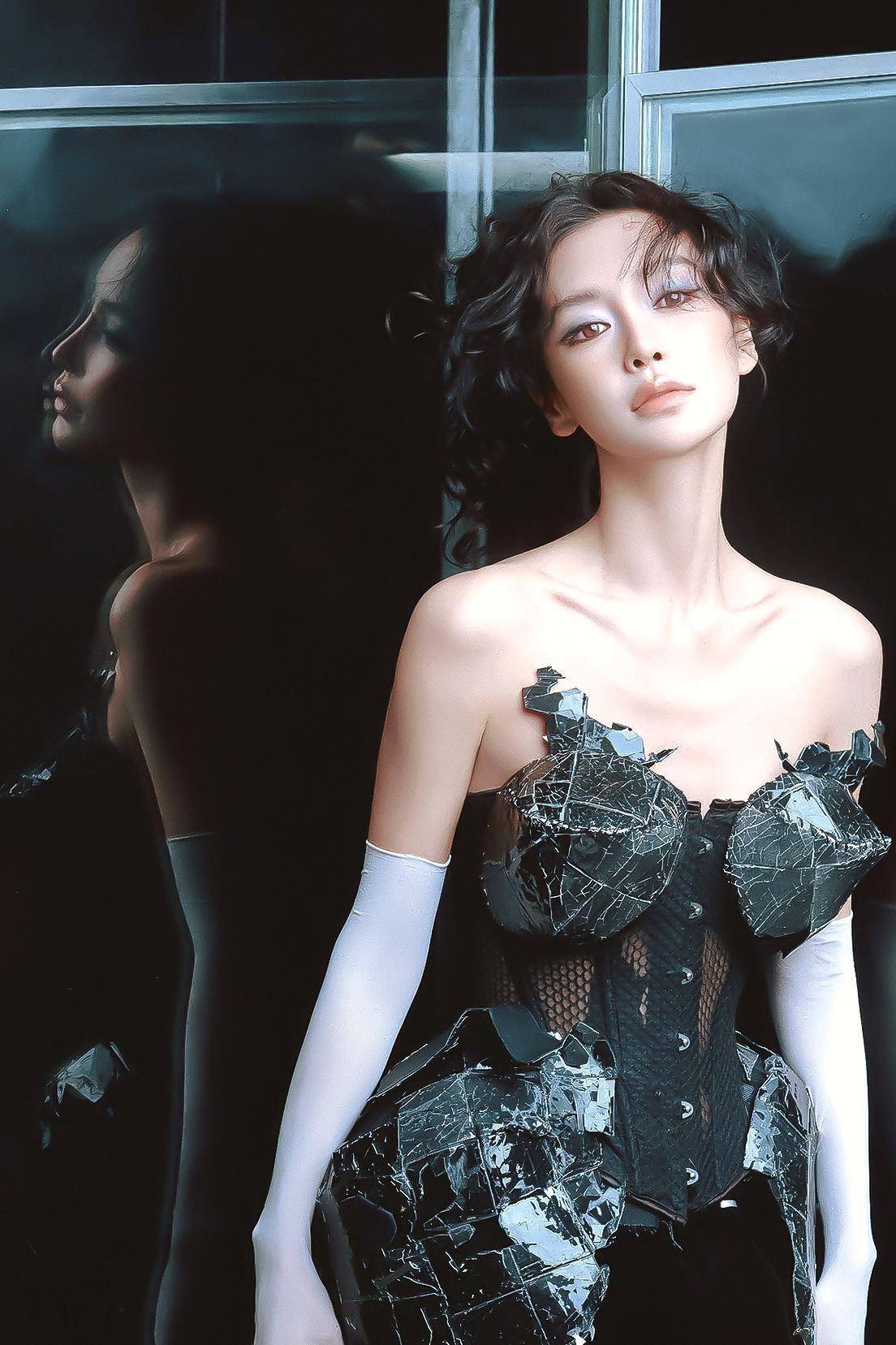 angelababy angelababy“人世间有百媚千红，唯独你是我的满心欢
