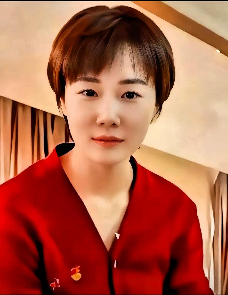 曾医生这个事
影响最大的就是护士长
但是护士长真挺令人佩服的，一不哭，二不闹，更