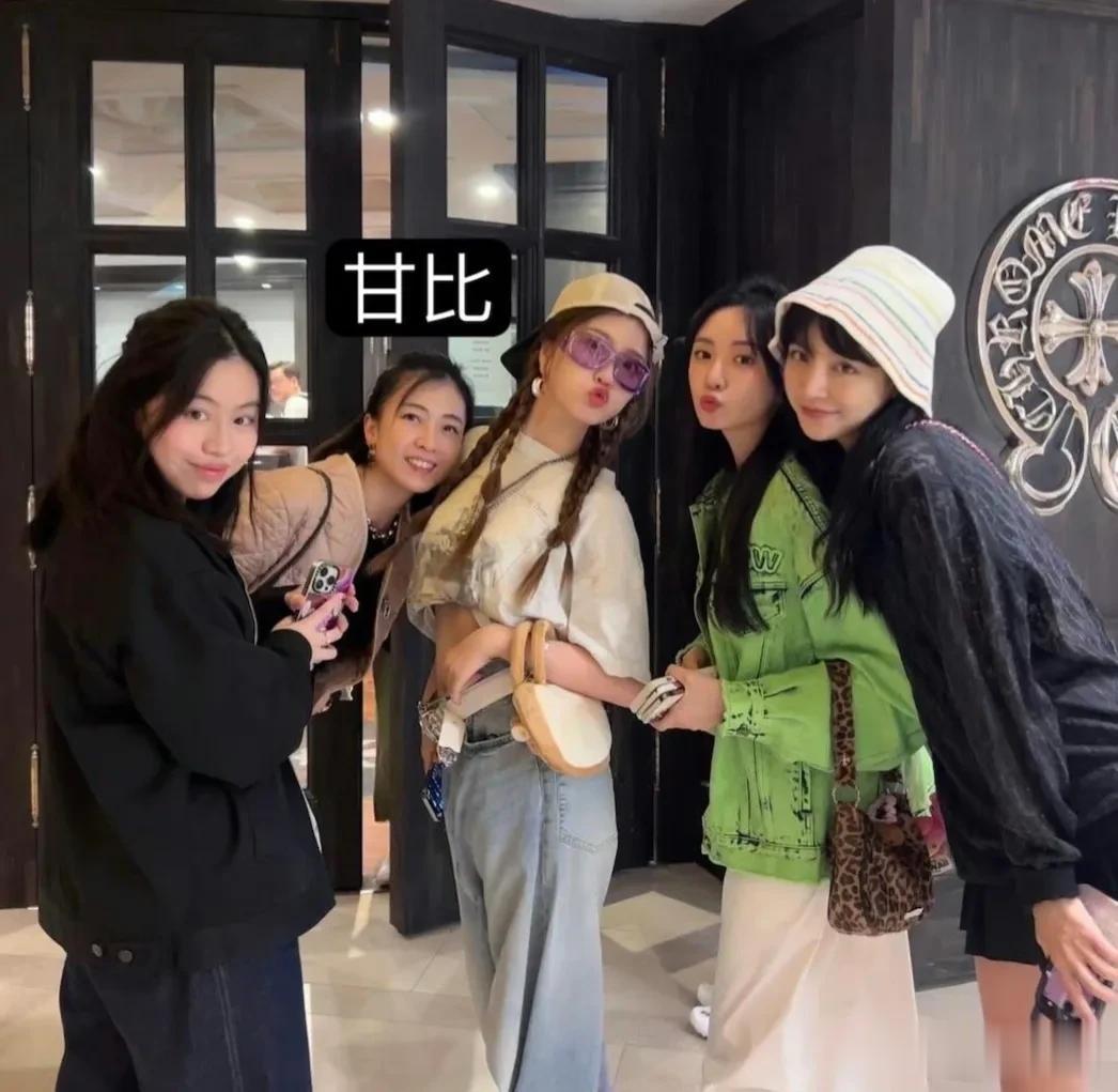 当红女演员虞书欣，被骂上热搜！！

5月28日一大早，虞书欣就冲上热搜，引起了网
