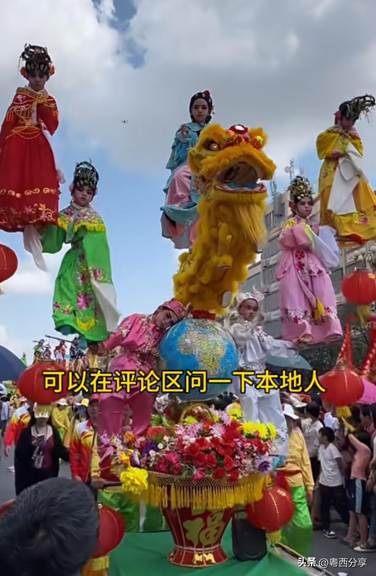 元宵节作为春节的压轴大戏，是农历首个月圆之夜，承载着团圆圆满的核心寓意，以赏灯、