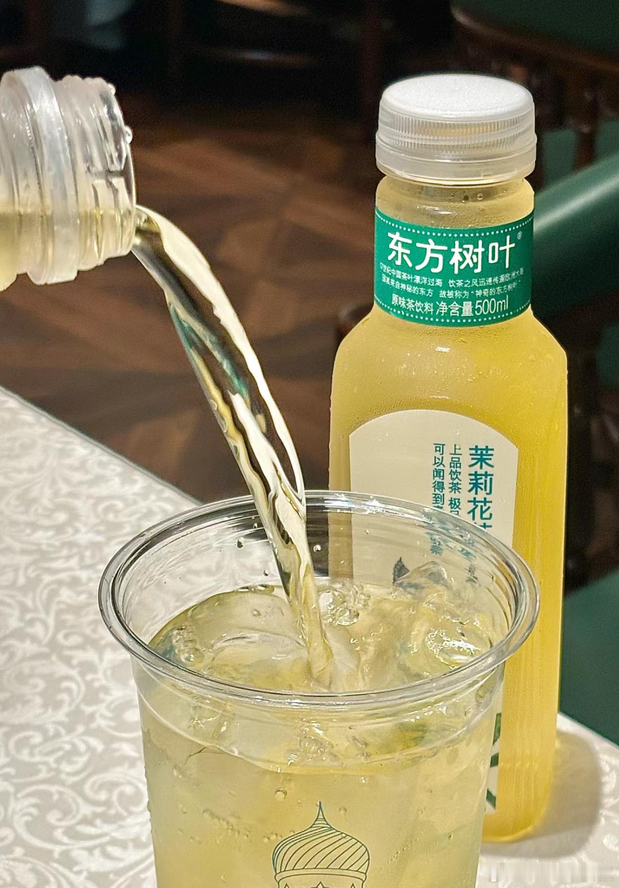 #疯叔晚间闲聊# 5元以下，夏季瓶装饮料的goat是……[并不简单] ​​​