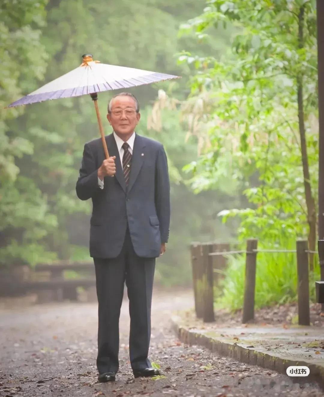稻盛和夫说：说话只要声音一低，你的声音就会有磁性，说话只要一慢，你就会有气质，你