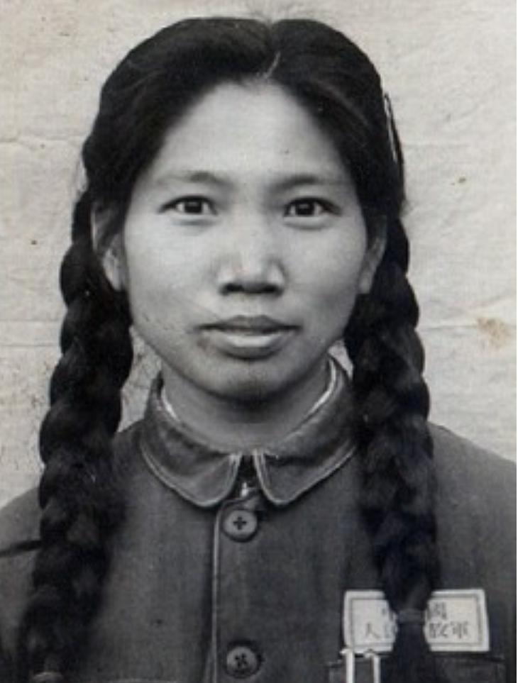 李俊建，湖南人，1950年参加革命，开始在县大队，1951年1月由县大队调至长沙