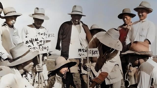 1947年秋天，扬州月塘乡，一段惊险得让人倒吸冷气的事悄悄发生了，乡里的大地主郭