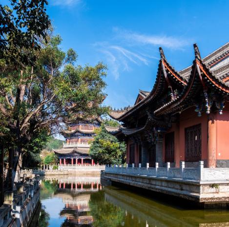 黑龙江旅游职业技术学院是省商务厅主管、省教育厅备案的省内唯一公办旅游商贸类高职院