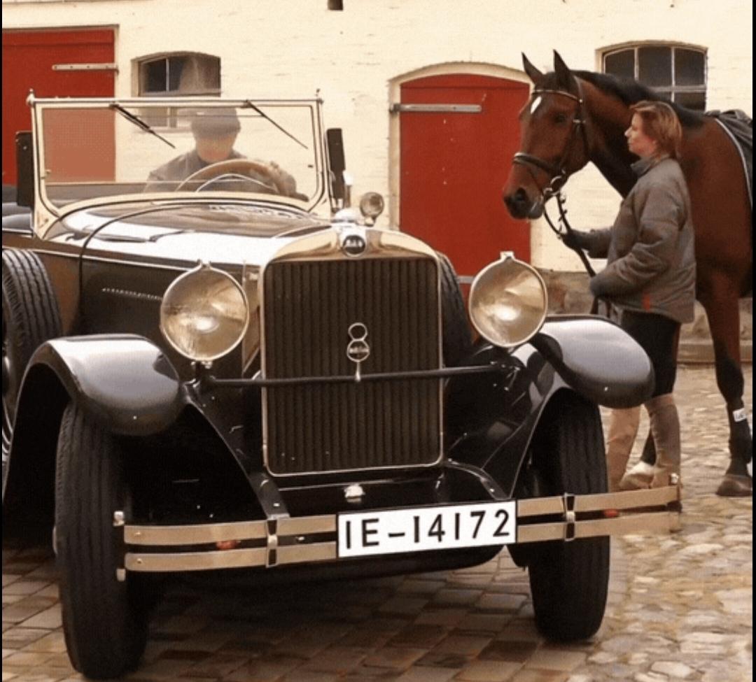 奥迪Type R“统治者”：第一款8缸机1927年奥迪快撑不住时，掏出了Type