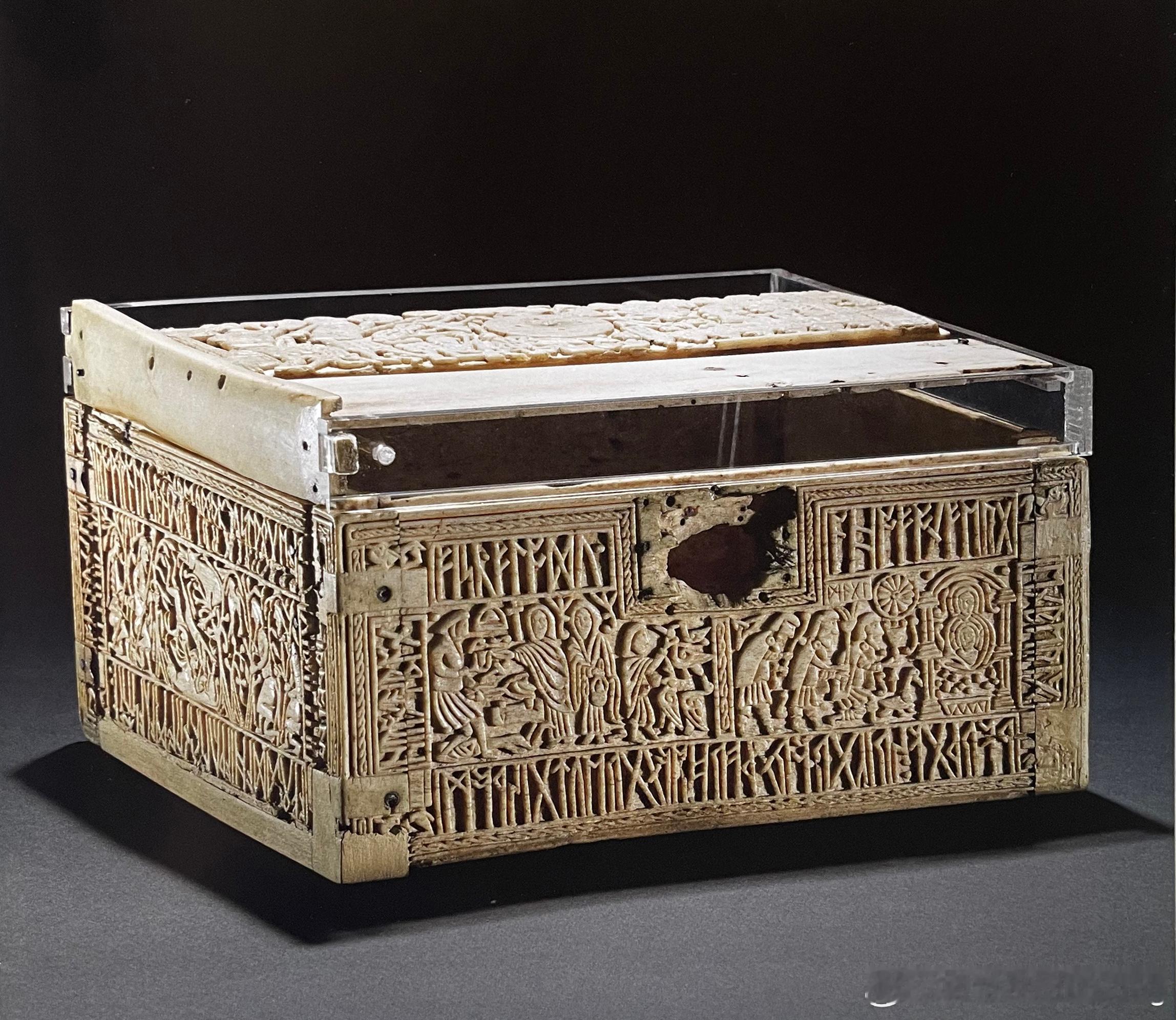 中世纪早期艺术  Early Medieval Art  弗兰克斯圣骨匣 The