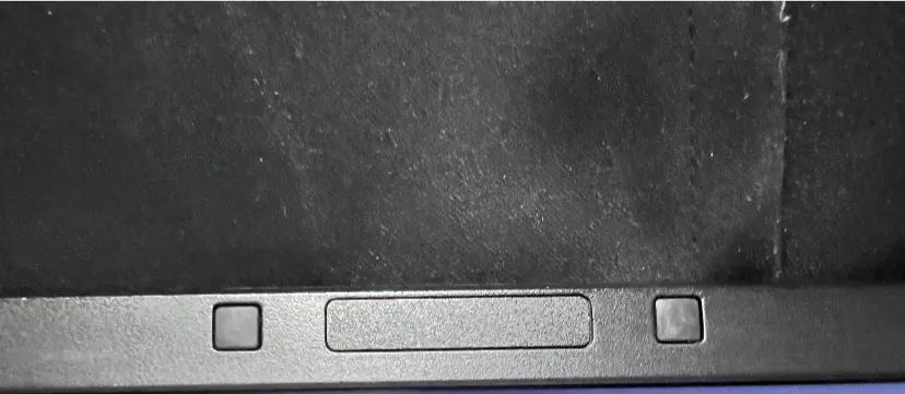 《二手电脑的坑：退货遭遇与摄像头之殇》

近日，我在亚马逊购买了一台二手电脑，然