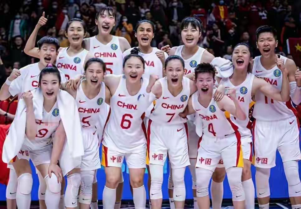 【女篮最新动态：张子宇、李梦、武桐桐状态火热，备战迎来新希望！】

11月9日早