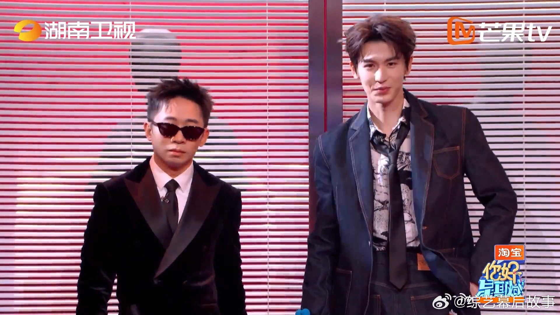 跨年的光还在闪，好六的笑还在响，张凌赫承包我所有快乐！至今还没从张凌赫跨年演唱会