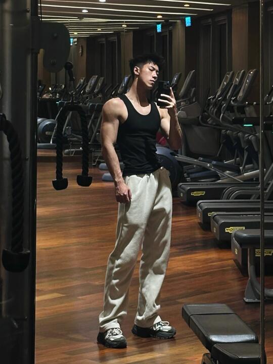 1️⃣起练吗