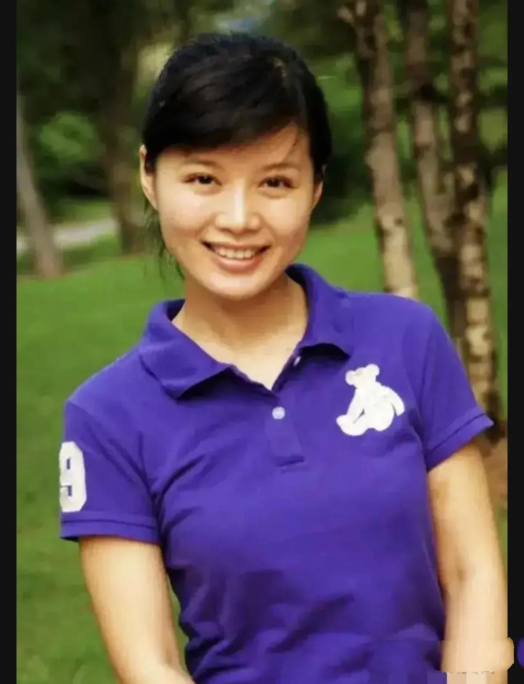 最有气质，长相独有，圆脸大眼的美女演员程愫出生于江西南昌，她身高一米六五，197