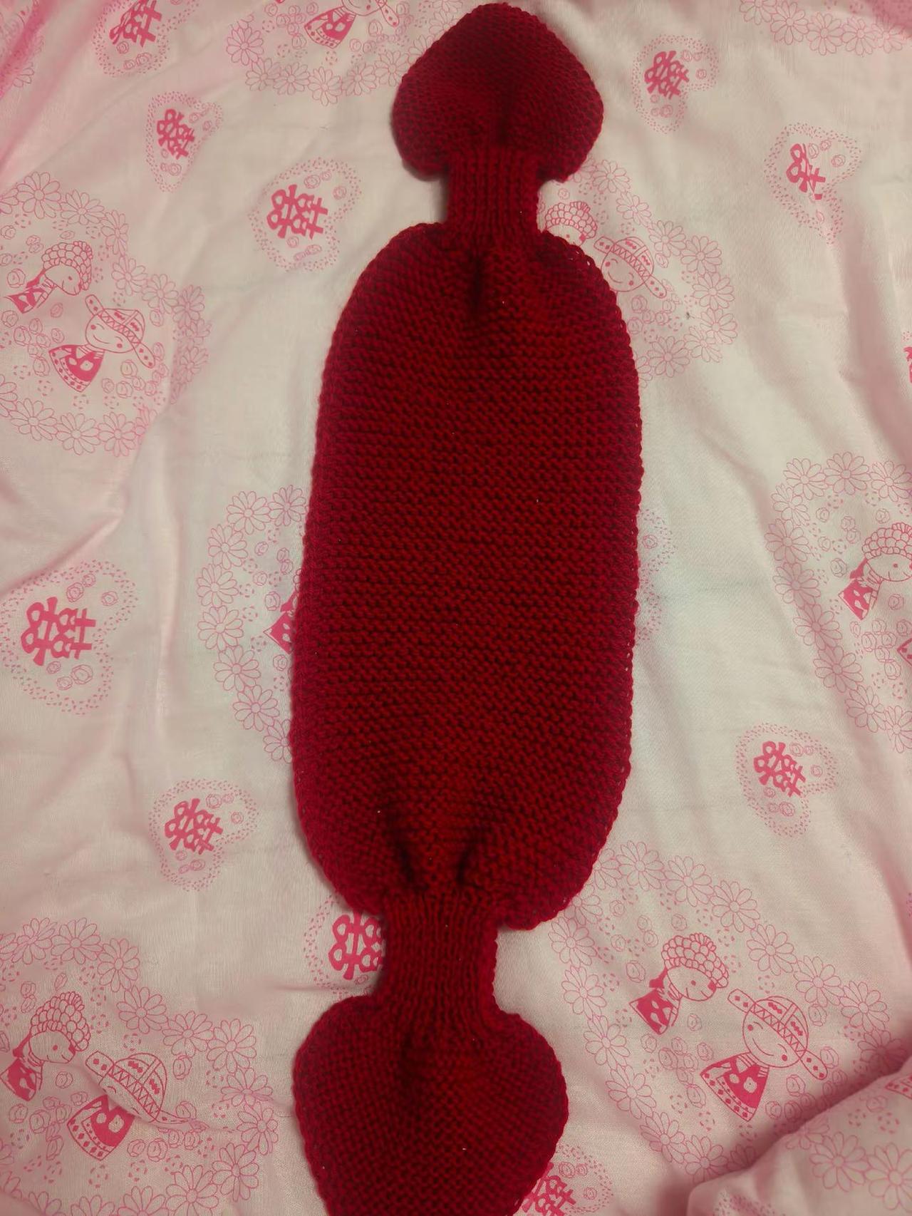 红色桃心围脖完美收工。