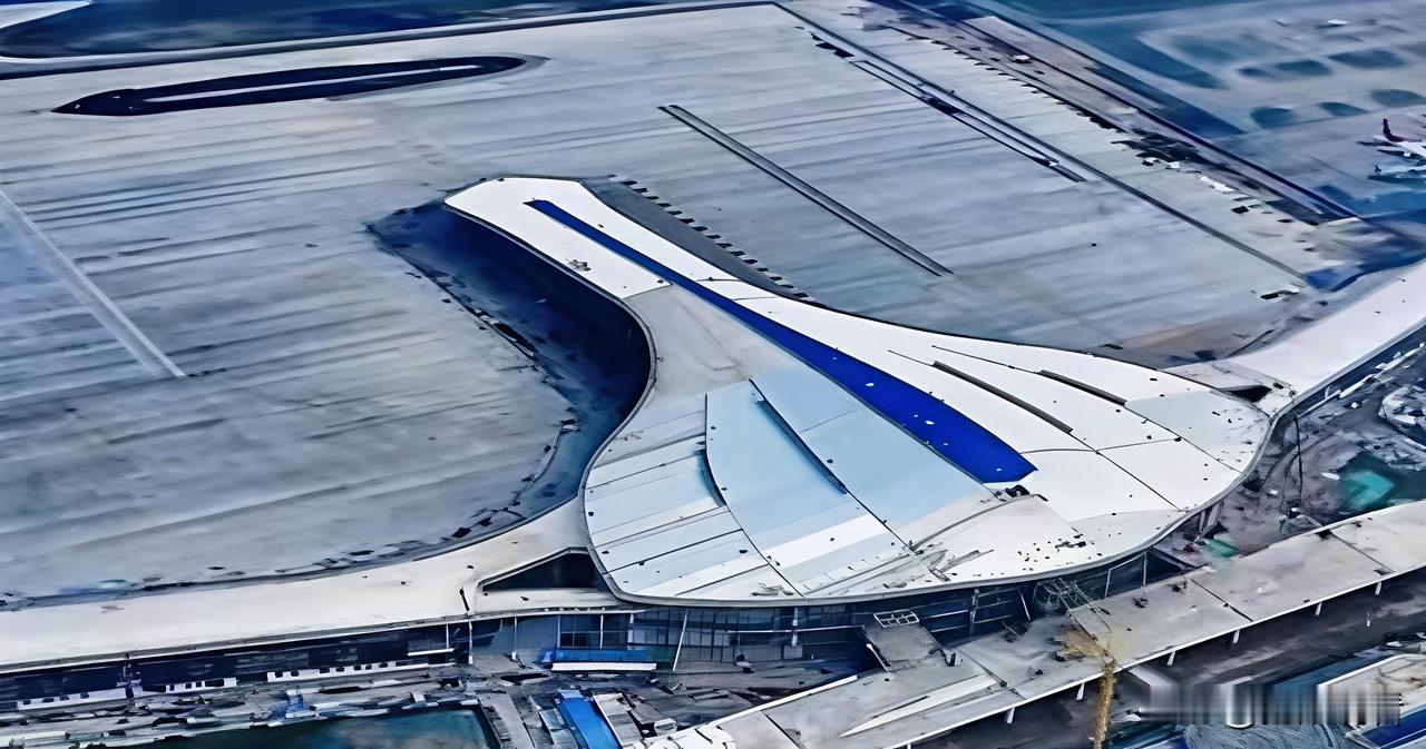 💥扬泰机场T2航站楼“仙鹤”展翅啦！最新进展来了👇

扬州泰州国际机场二期工