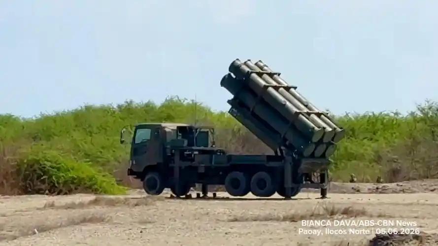 日本战后首次境外射弹，中方立体回应亮明底线


日本在菲律宾“肩并肩”联合军演中