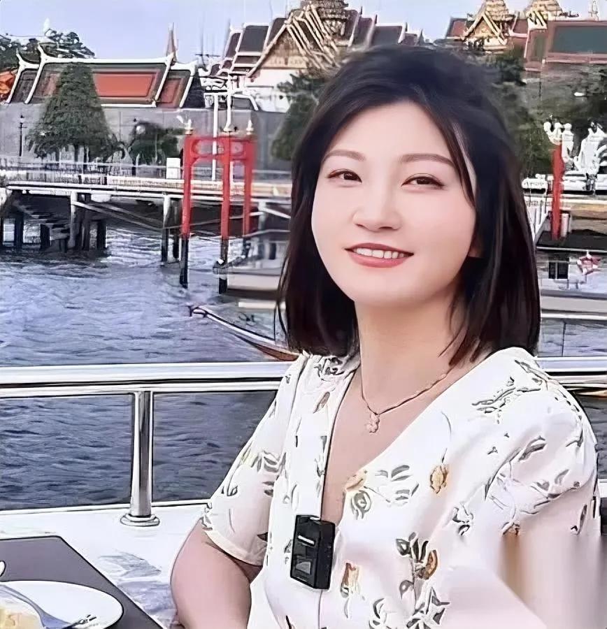 王暖暖离婚案有新进展！

两个消息，一喜一忧

赔偿到位竟比离婚还难？王暖暖虽成