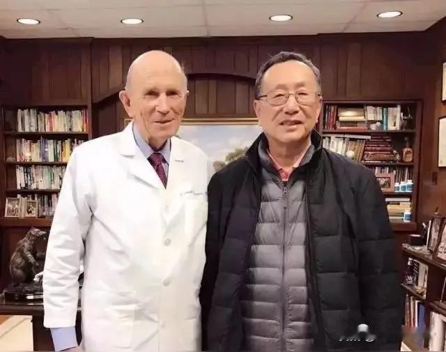 用法律武器捍卫程序正义，让违法者付出代价。让权力在阳光下运行，让每一个环节都经得