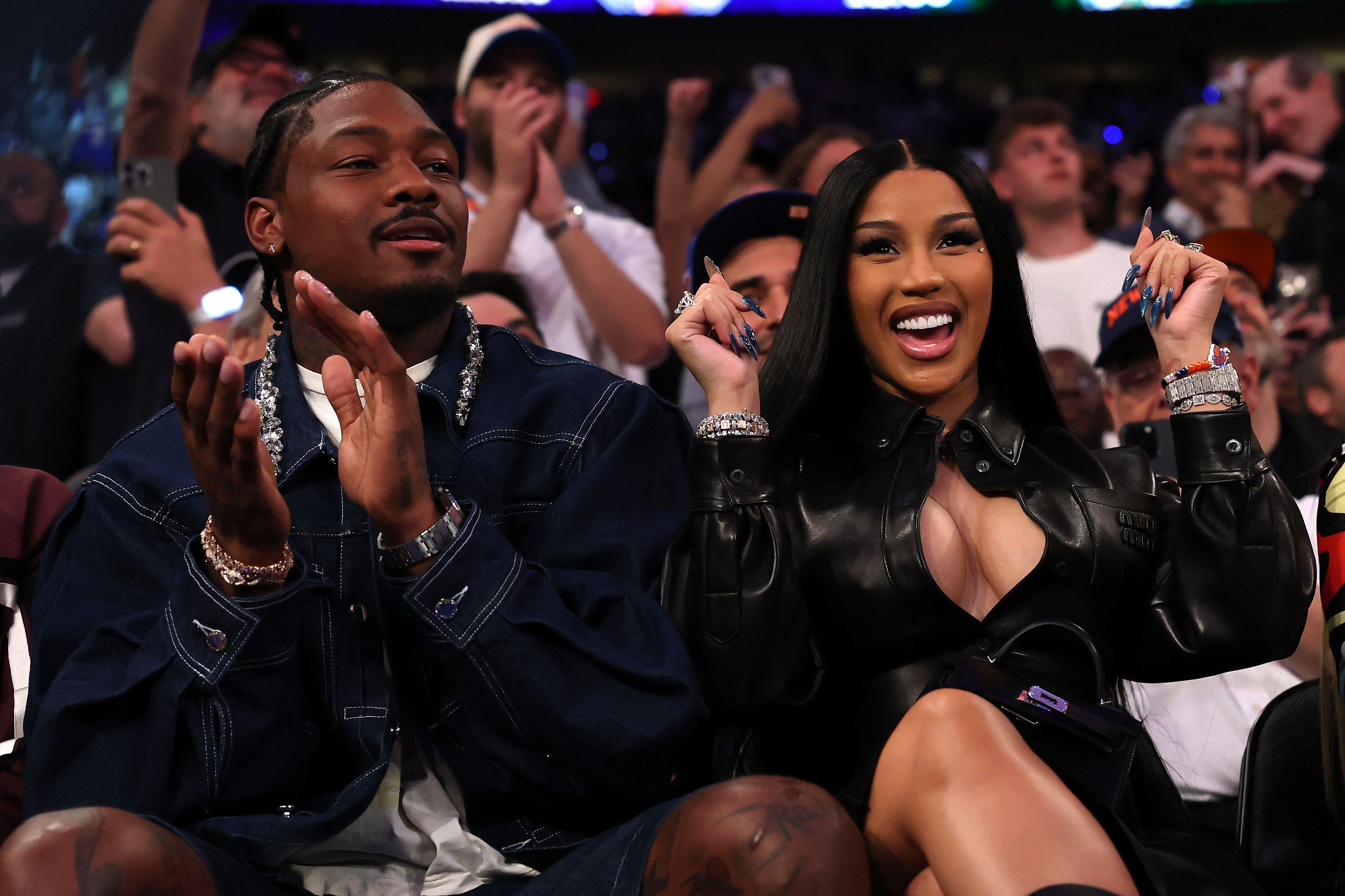 OMG！CardiB怀四胎了！刚刚，Cardi B卡迪碧在最新采访中透露自己又怀