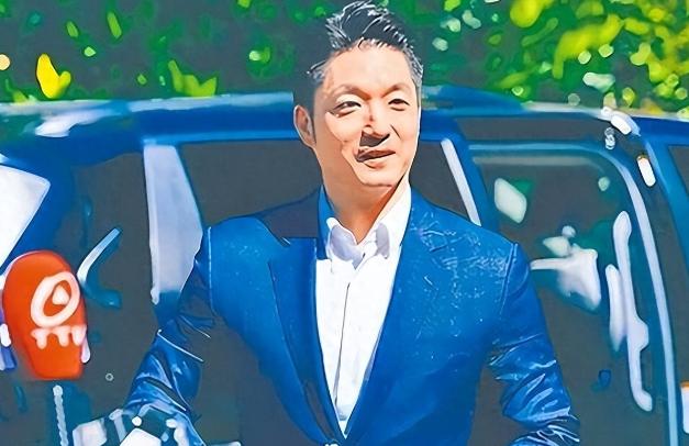 7月1日，台北市长蒋万安在公开场合明确表态反对“一国两制”，这一立场与民进党当局