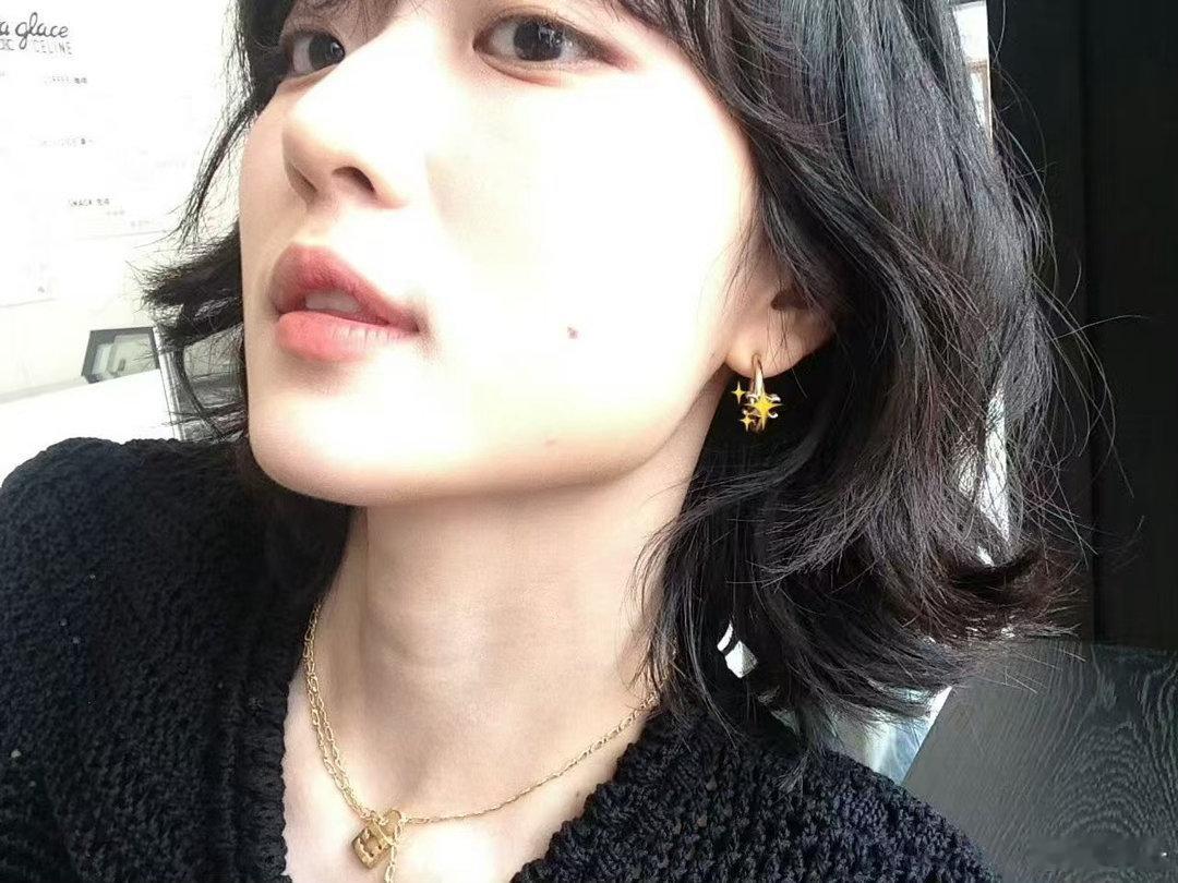 当明星在澡堂遇到粉丝潜水 孙千：我泡个澡容易吗。粉丝：容易，我潜个水就找到了不好