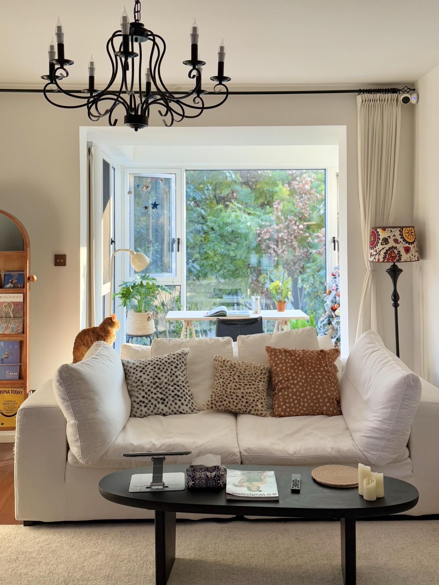 人需要住到有阳光的房子里 房地产广告总爱说安家置业 却很少提及居所实则...