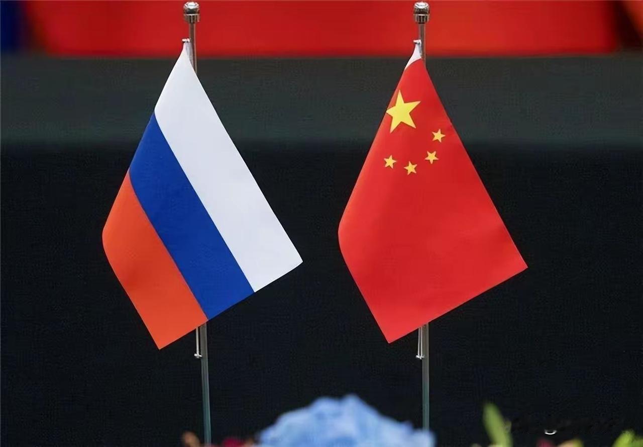 1. 俄总理访华收获四个“大礼包” 普京彻底放心：11月3日俄总理与中方会晤签署