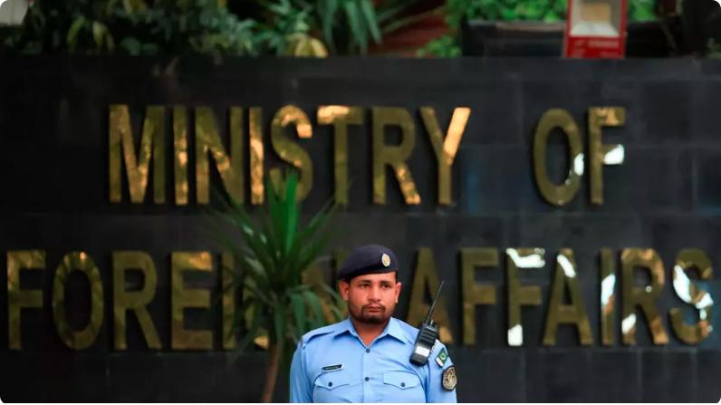 伊朗战争的中间调停国: 为何是巴基斯坦？

依靠其重要地理位置、与伊朗的传统盟友