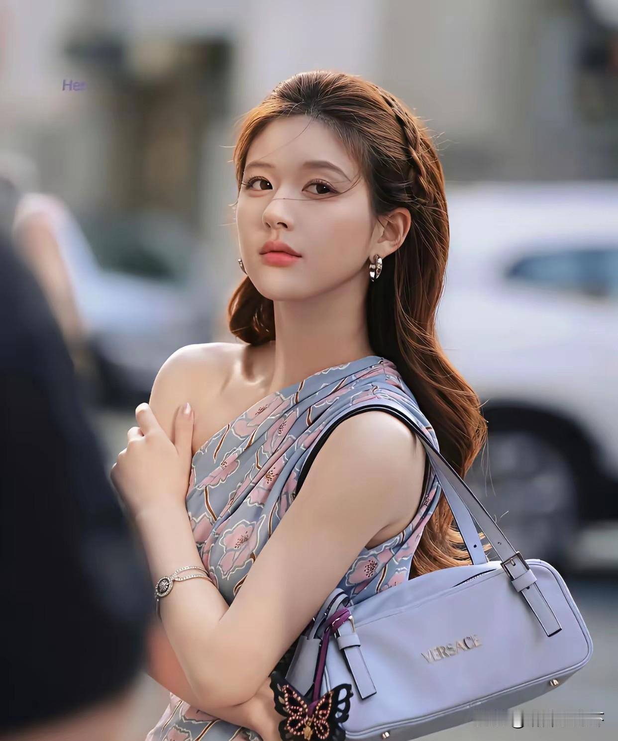 不愧是四川第一美人，确实美若天仙！