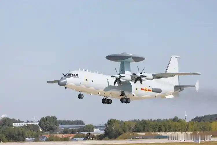 最近巴基斯坦那边传来一个消息：中巴敲定了一笔价值120亿美元的军购。中国向巴基斯