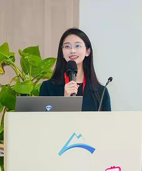 体制内的美女，气质很好体制内工作 体制内人员