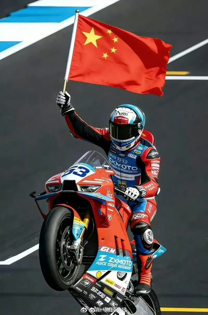 【#张雪机车夺冠估值超10亿# 】当地时间3月28日，WSBK葡萄牙站SSP组别