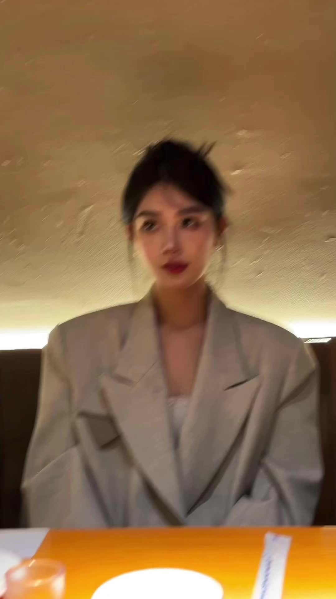 我是不会被你驯服的 每一副乖巧温柔的样子都是我在驯服你