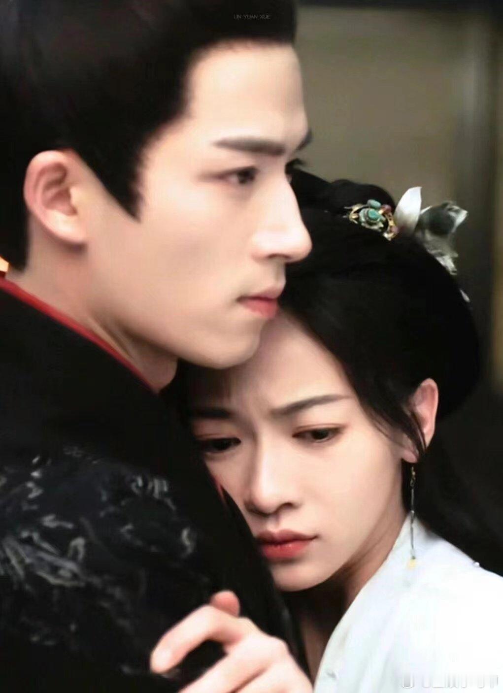 #墨雨云间真的太多糖了##也是吃上墨雨云间发的喜糖了#墨雨云间怎么在弹幕上卷起来