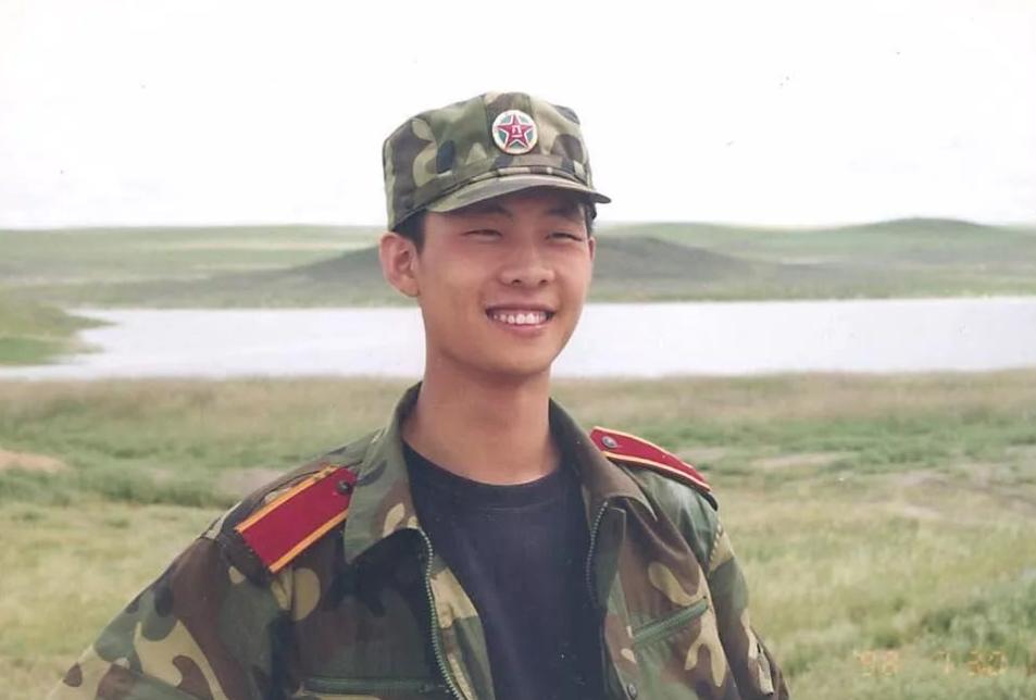 张译十年龙套默默沉淀，厚积薄发，演员沉淀远比流量更重要？

说起来，张译的演艺之