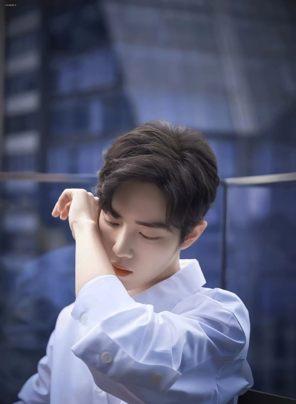 肖战肖战电影射雕英雄传侠之大者肖战玉骨遥 👑一梦华胥来，仍忆少年郎。𝕀𝕟 