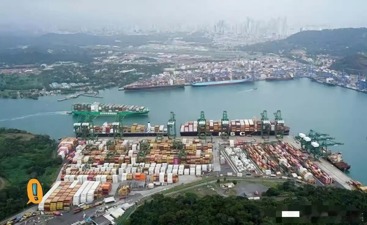 贝莱德财团突然宣布了。
​2025年12月24日，贝莱德退出以228亿美元收购长