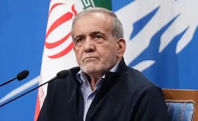 战争临门一脚，伊朗最新宣布同意美国两个重要条件
 
大家别只盯着伊朗总统佩泽希齐