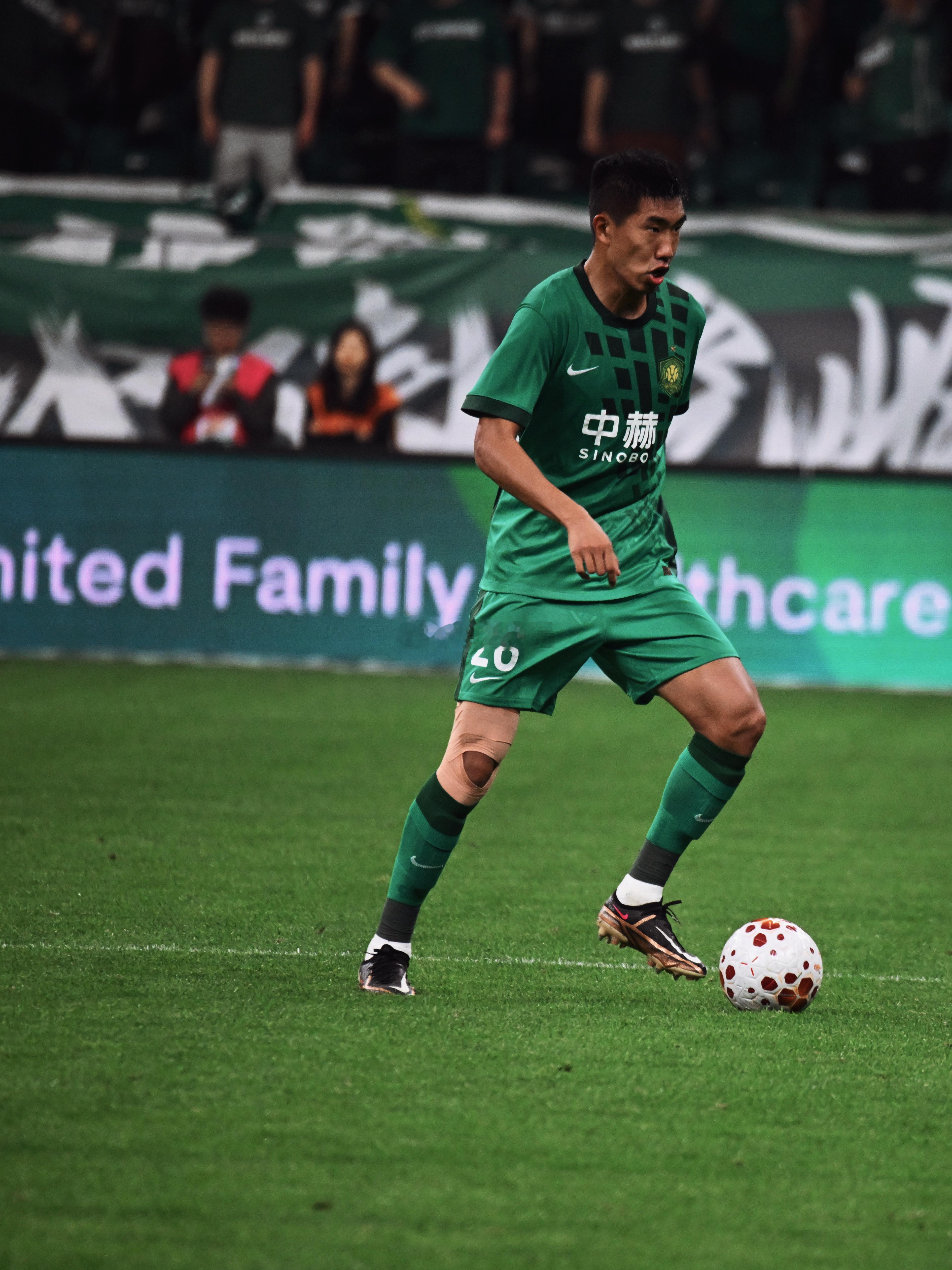 北京国安北京国安vs天津津门虎 选择很重要，不该传的球传了，不该射的门射了。 